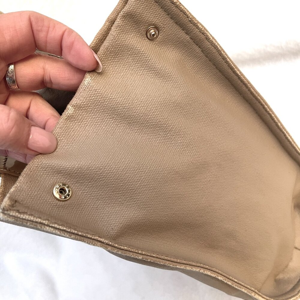 Tory Burch Nude Coated canvas and patent leather Ella tote bag - Picture 15 of 17